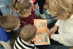 fba17293-f19e-4b38-a14d-6bcc4abde578