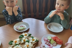 8e7be515-fe48-458e-a463-24b712bf6fef