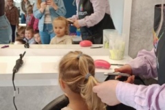 0b3d3fcf-ac6a-407e-9e85-d51f04459bb3