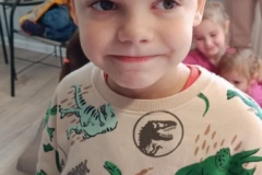 b78b7f22-edee-43dc-9830-f245a416944f