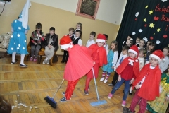 choinka i dzien babci 2013 (142)